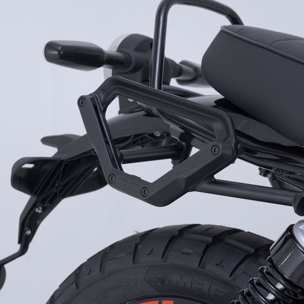 SIDE CARRIER SW MOTECH V-LOC SIDE CARRIER RIGHT FOR TRIUMPH STREET TWIN