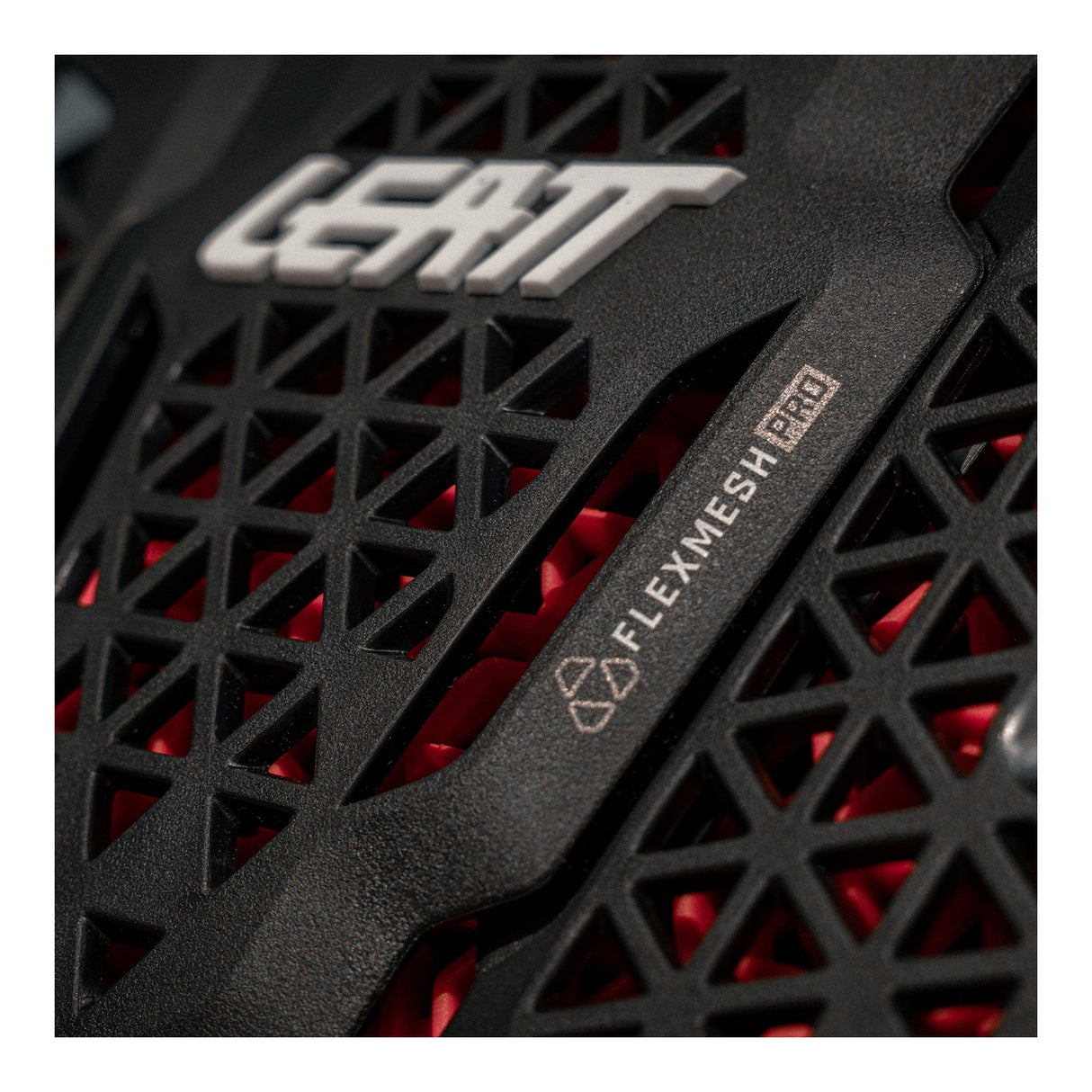 Leatt 4.5 Chest Protector Hybrid - Black