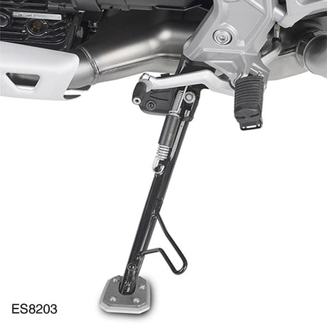ES8203